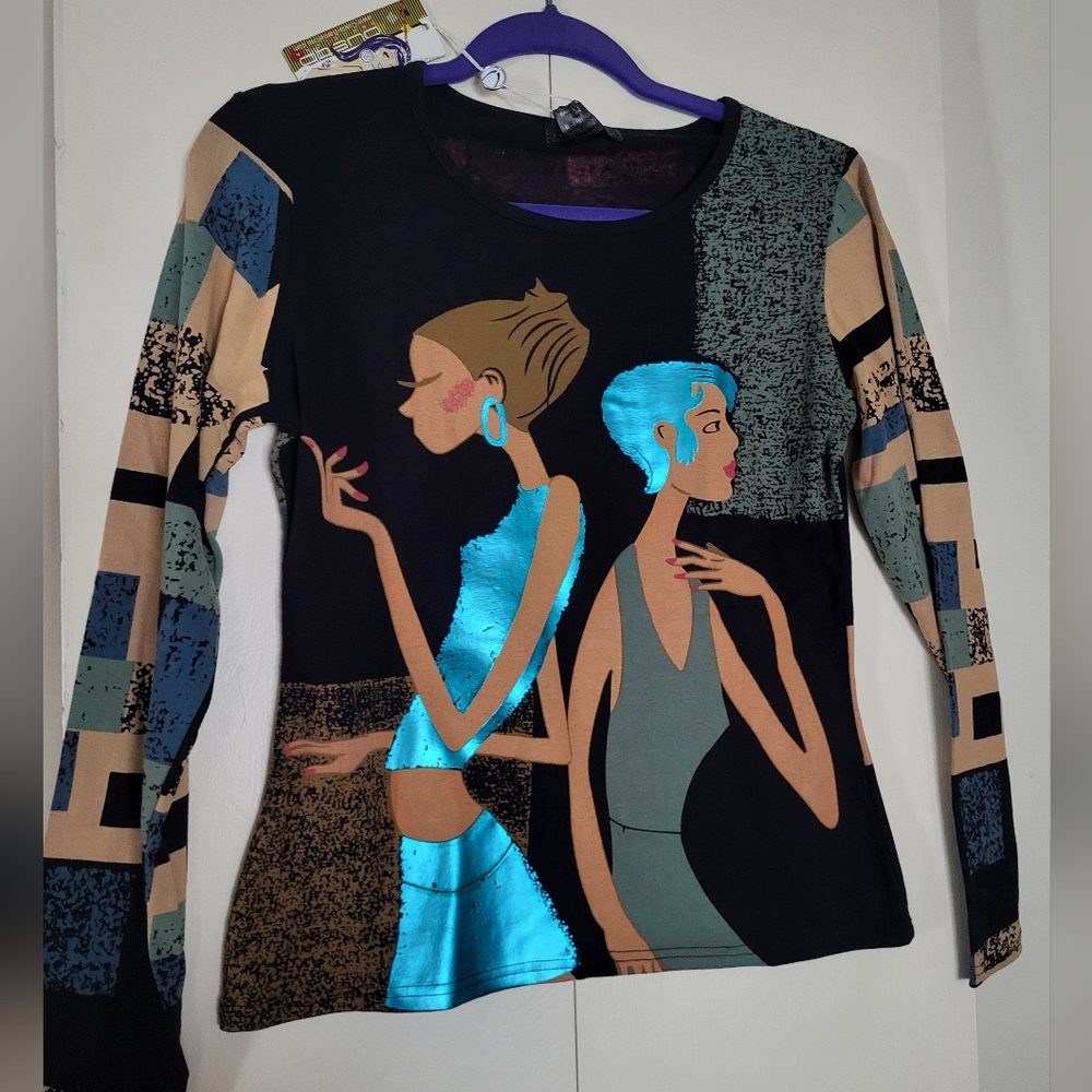 Custo Barcelona long sleeved graphic top size 2